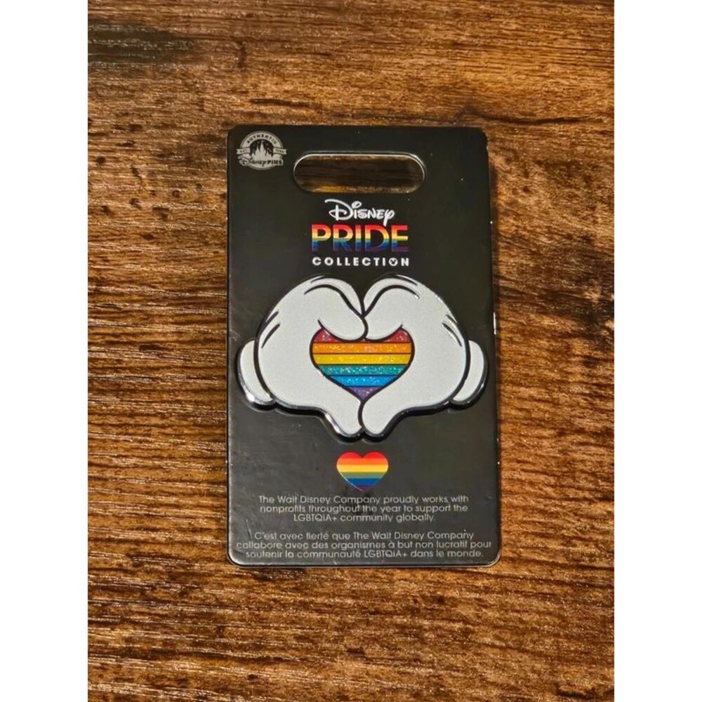 NWT Disney Pride Nite White Glove Heart Pin with Rainbow Stripes
